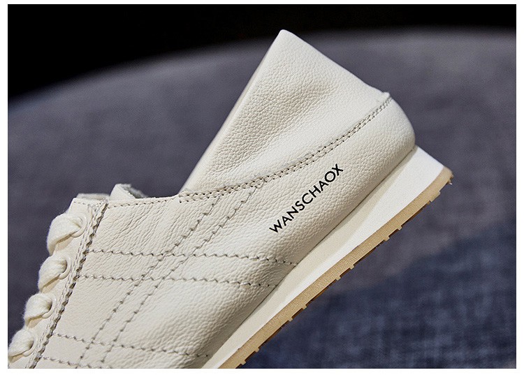 Giày da bò màu trắng đế mềm ổn định thoải mái khi đi bộ thời trang cho thiếu niên