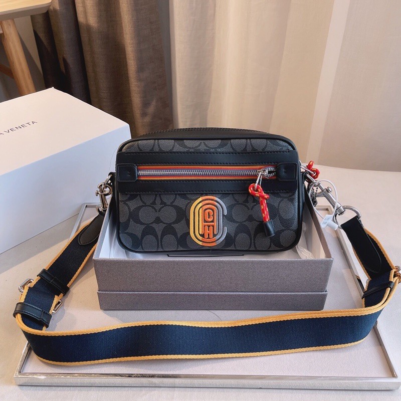 Túi đeo chéo COACH cao cấp 2021