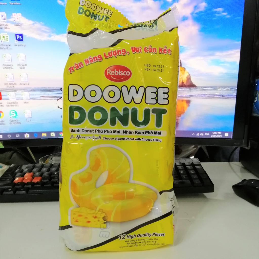 Bánh Doowee Donut Phủ Phô Mai Nhân Kem Phô Mai (Gói 12 cái)