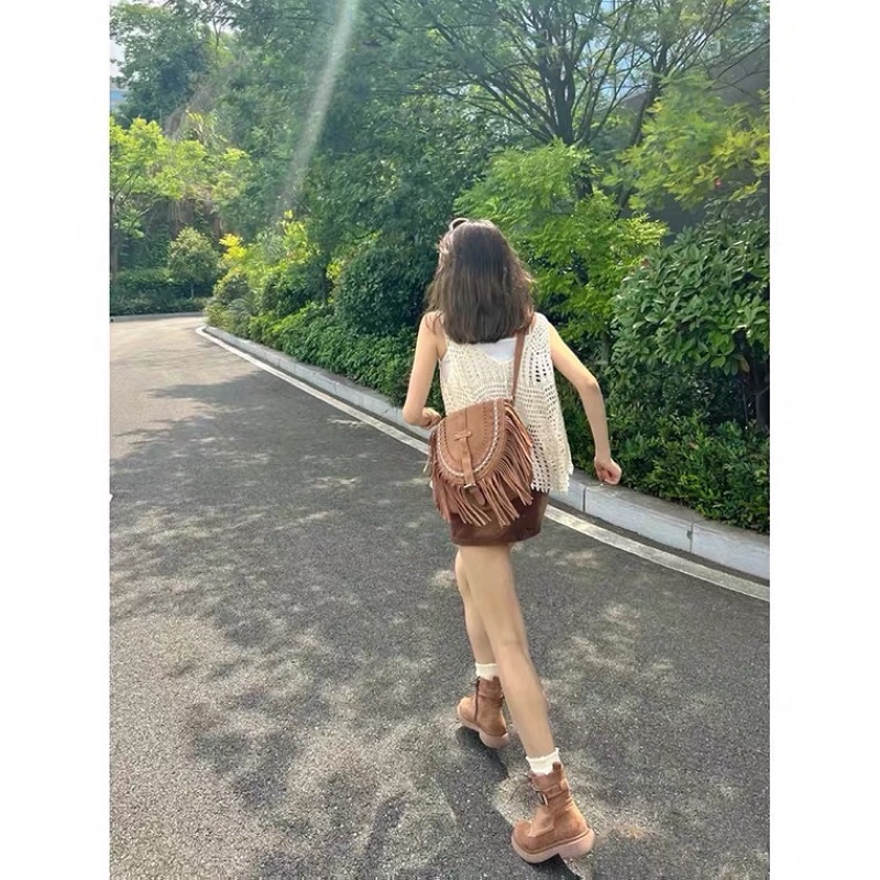 Túi da lộn tua rua local brand chất đẹp. Kèm ảnh thật