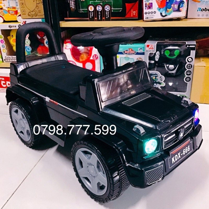 Xe chò chân ô tô 666