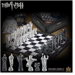 Bộ cờ vua trò chơi thiết kế phong cách Harry Potter cao cấp