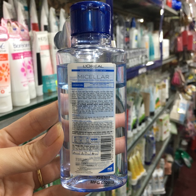 Nước tẩy trang sạch sâu L’Oreal Micellar Water 3-in-1 (95ml)