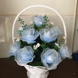 Giỏ hoa hồng bằng voan