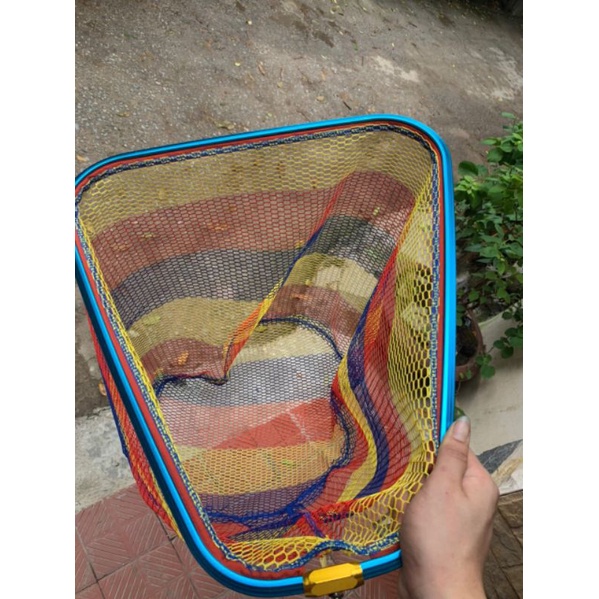 Vành vợt săn hàng cacbon