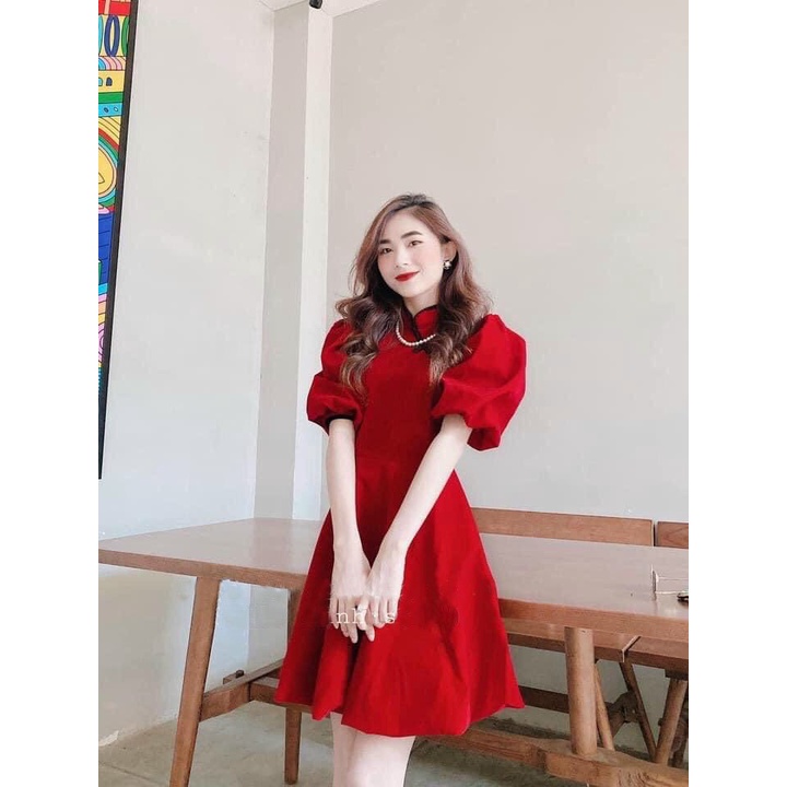 Đầm đỏ dáng xòe tiểu thư cổ thời trang phối ống tay phồng điệu đà dành cho các tình yêu đi tiệc đi dạo phố