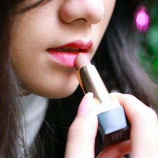 Son dưỡng chocolate đen  Black Angel