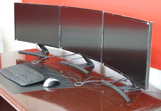 Màn hình máy tính Samsung LS27E510CS/XV - Màn cong | BigBuy360 - bigbuy360.vn