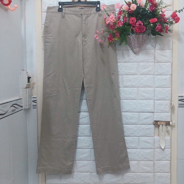 Quần kaki dài màu ghi kem