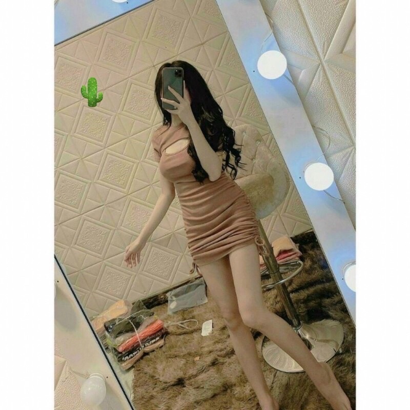 Đầm Thun body khoét ngực rút dây 2 bên chất vải pozip mềm mịn, dày dặn, co giãn tốt