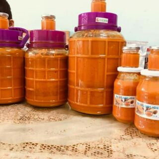 Mật ong ngâm nghệ tươi