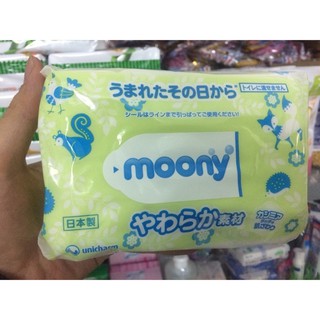 Giấy ướt moony