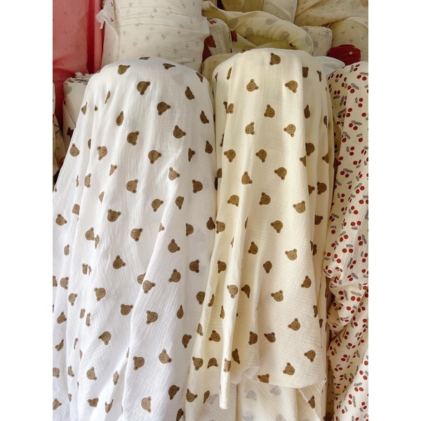 vải xô muslin gấu bear tai trái tim siêu hot