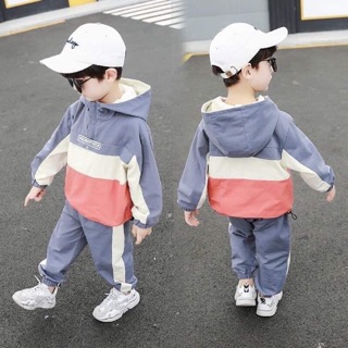 Giày đep trẻ em
