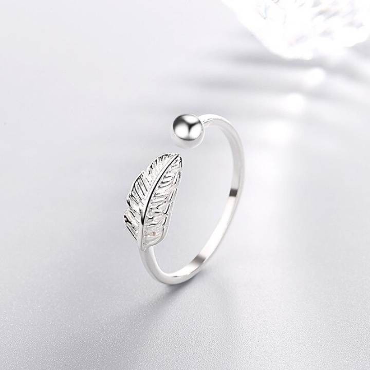 Nhẫn bạc nữ CHIHIRO lông vũ Freesize