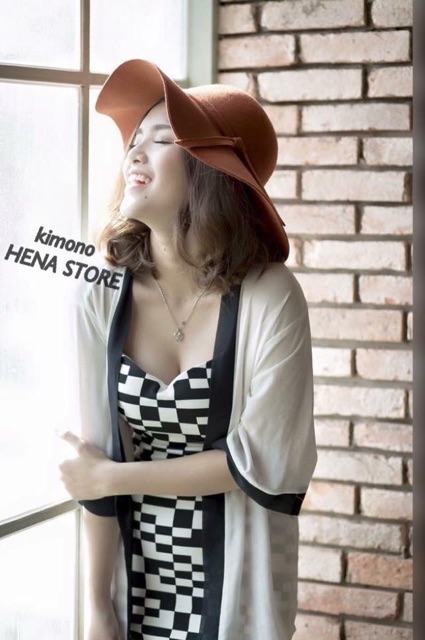 Kimono TRẮNG VIỀN ĐEN
