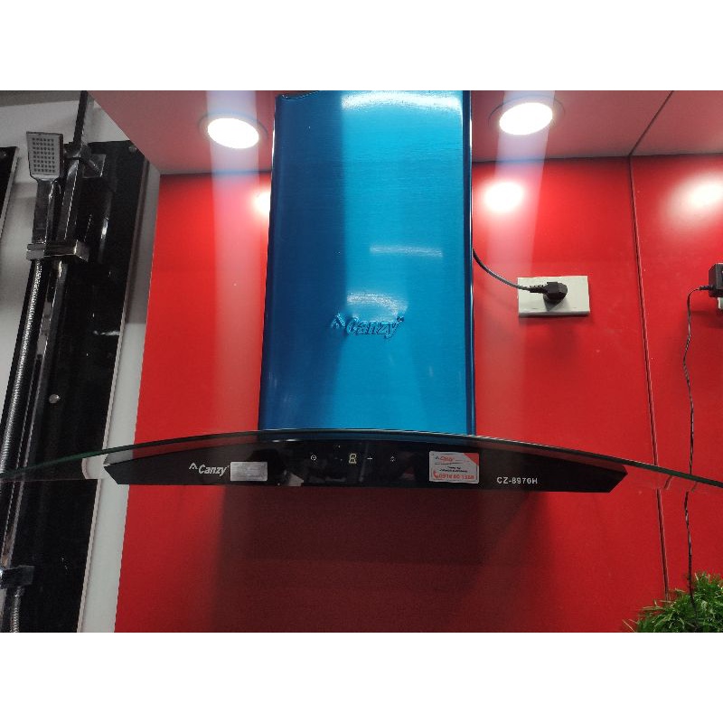 Máy hút mùi kính cong điều khiển cảm ứng Canzy Cz 70BDS