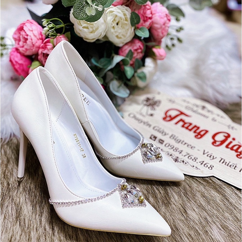 GIÀY THIẾT KẾ MŨI ĐÁ VUÔNG CAO CẤP