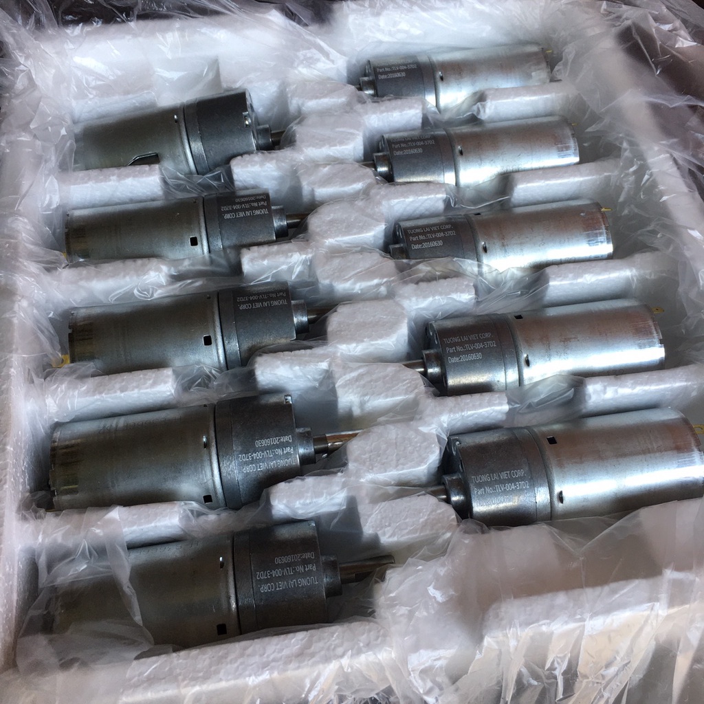 Motor giảm tốc 12V 60 vòng trên phút mới