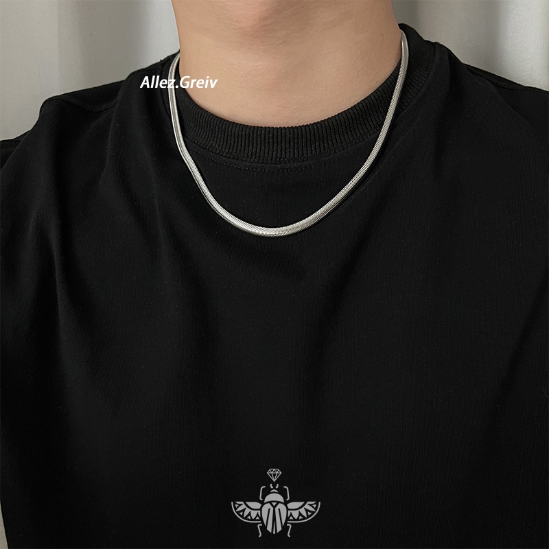 Vòng cổ Bằng Thép Titan Mặt Hình Xương Rắn Nhỏ Phong Cách Hồng Kông Cá Tính Đa Ứng Dụng Không Phai Màu Cho Nam