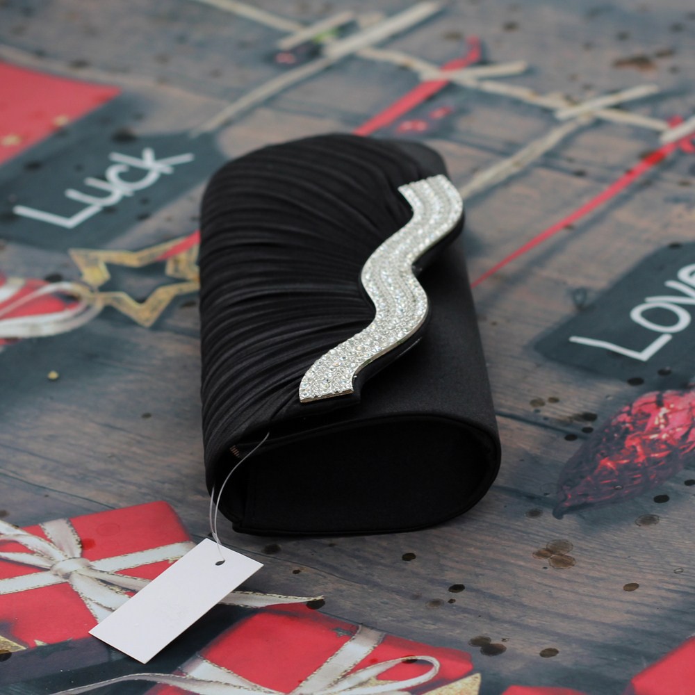 Túi Đeo Chéo Clutch Dáng S