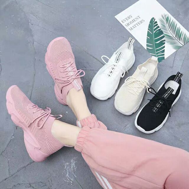 Giầy thể thao nữ chun cổ lưới thoáng