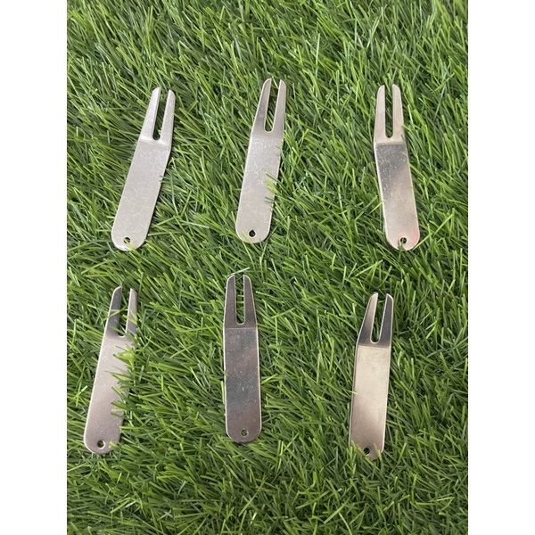 Nĩa divot golf