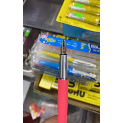 Bút máy Eras E012 siêu bền