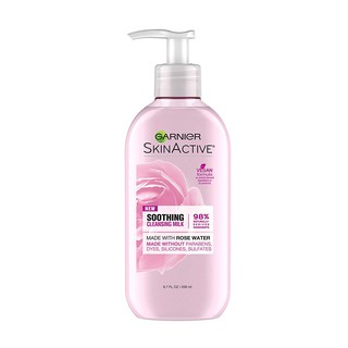 Sữa rửa mặt chiết xuất nuớc hoa hồng cho da nhạy cảm Garnier SkinActive Milk Face Wash with Rose Water 200ml ( (Mỹ)