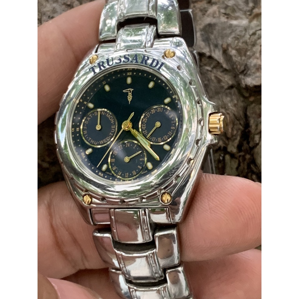 Đồng hồ nam Trussardi của Nhật