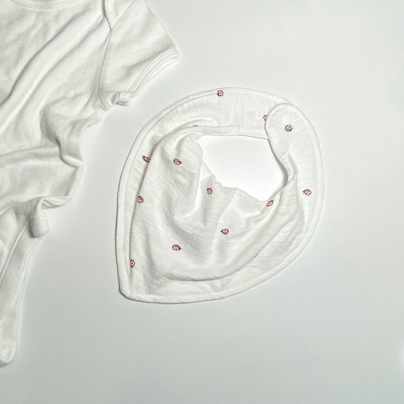 Yếm cổ bibs chất cotton organic cho em bé từ 0-36m