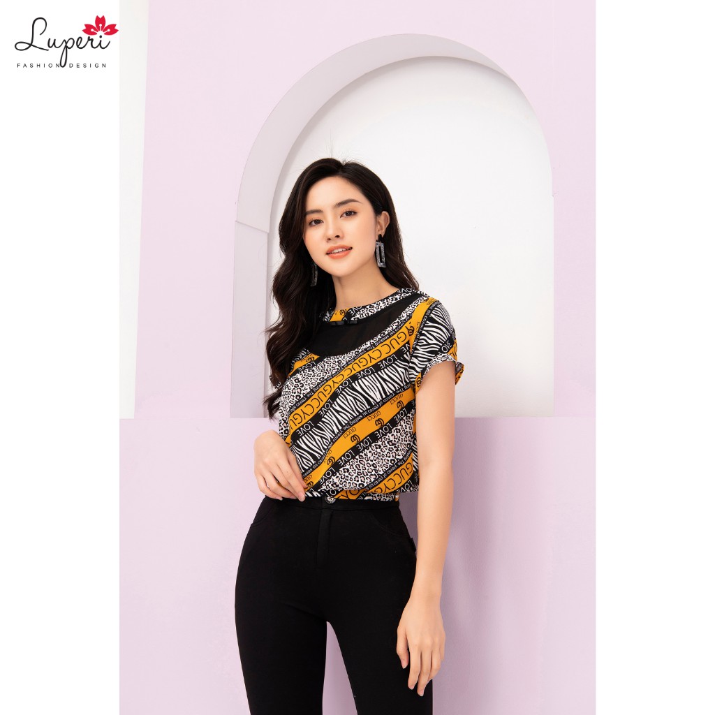 Áo Sơ Mi Nữ Cổ Tròn Ngắn Tay LUPERI LFSM1107 Chất Liệu Lụa Cát Hàn Quốc Cho Nữ Đi Làm Đi Chơi