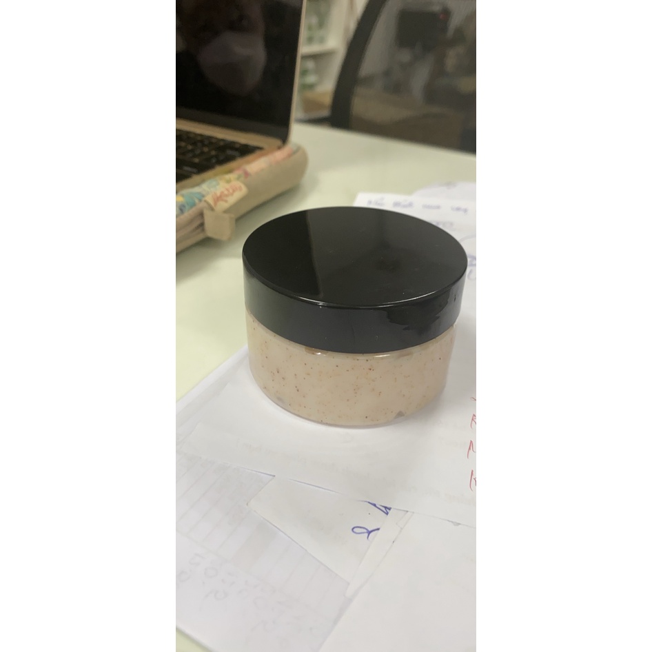 Hũ nhựa rỗng 100g nắp đen, nắp trắng