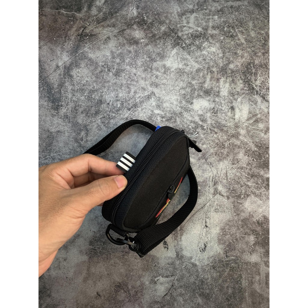 (HÀNG XUẤT XỊN) Túi đeo chéo mini das GJ2297 TREFOIL FESTIVAL BAG Kích thước: 2.5 cm x 12 cm x 17 cm