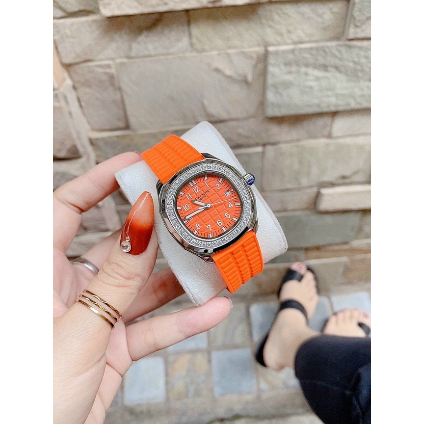 Đồng Hồ Nữ PatekPhilipe Aquanaut 5067A , Máy Pin , Dây Cao Su Màu Trắng , Size 35mm