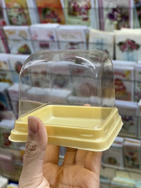 100 cái vuông đáy vàng B036 dùng để đựng bánh