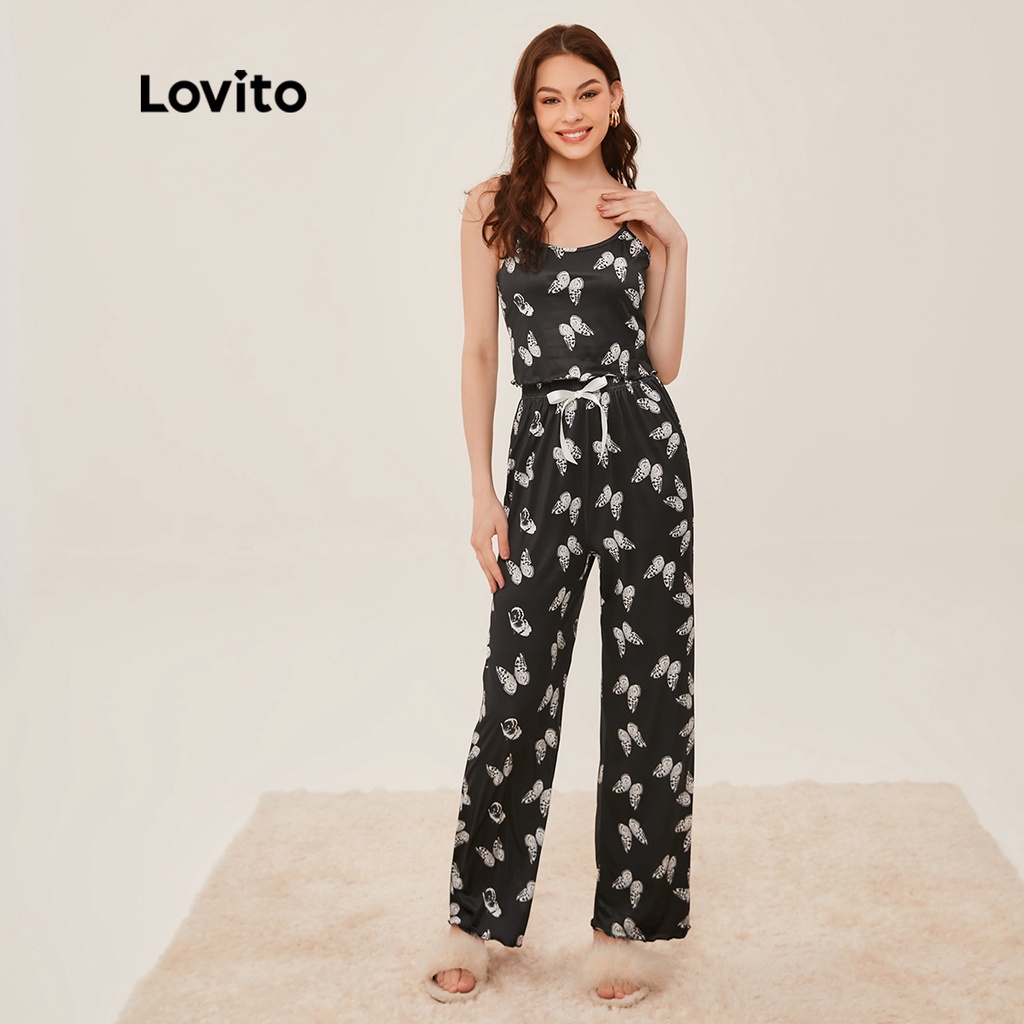 Lovito Bộ Đồ Ngủ Hai Dây Quần Dài Ống Suông Họa Tiết Bướm Màu Đen L20D452