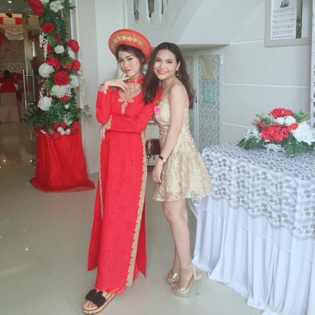 áo dài cô dâu