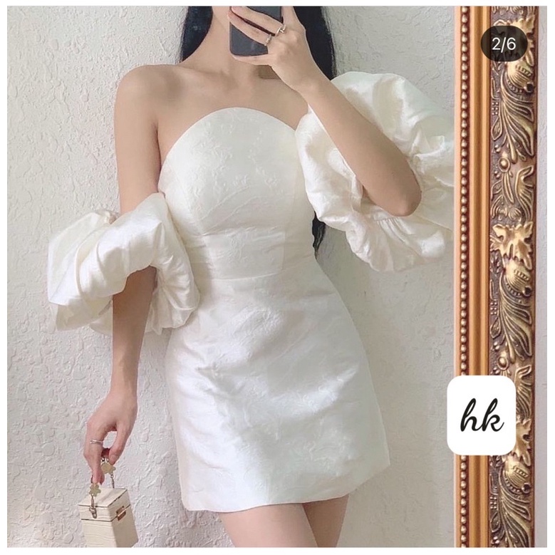 Váy trễ vai tay phồng