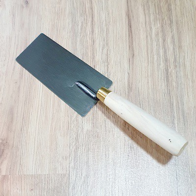 Bay Xây Tô Hình Thang Cân 72x164x84mm (vòng inox)