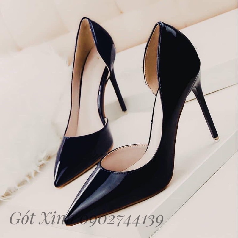 Giày cao gót mũi nhọn khoét eo sexy