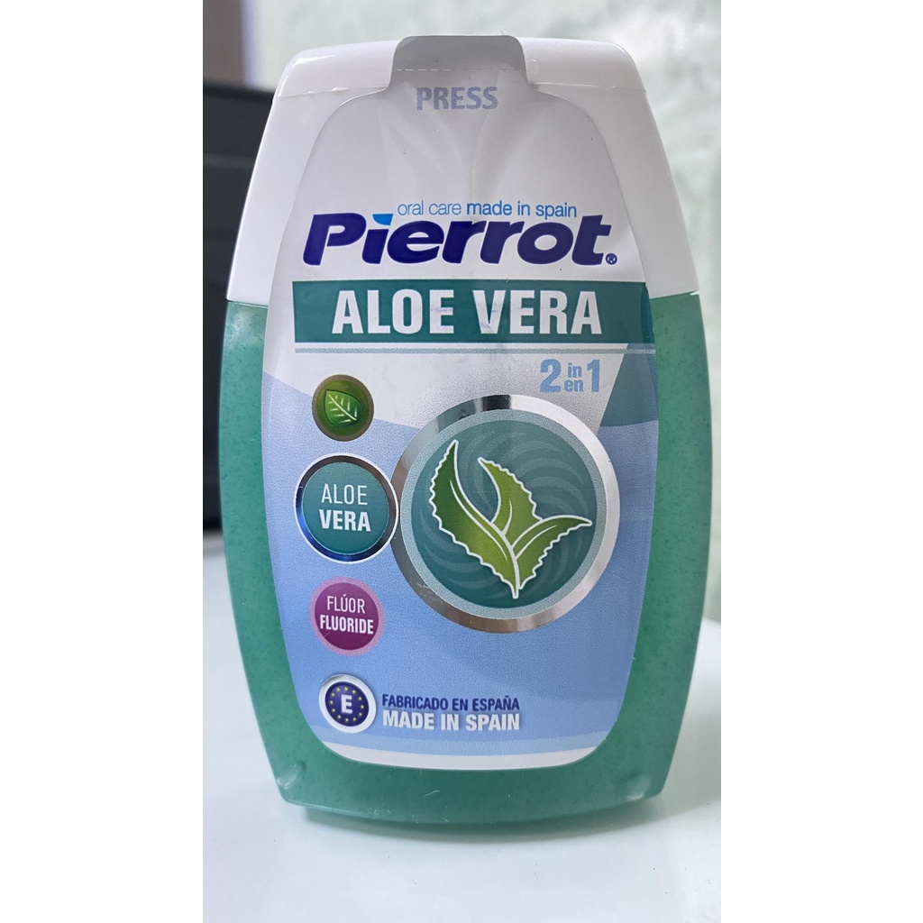 Kem đánh răng Pierrot 2 trong 1 hương lô hội.Tuýp 75ml cho trẻ từ 2 tuổi,người lớn