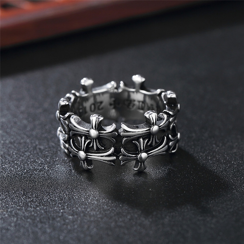 Nhẫn titan mảnh ghép Chrome hearts không gỉ MR201101