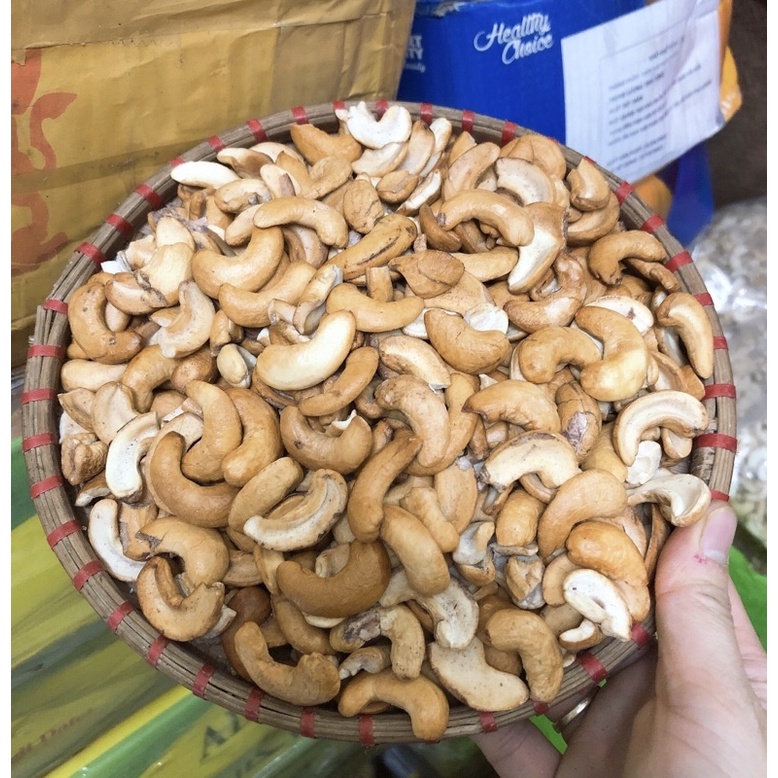 Hạt điều rang muối sạch lụa hộp 500g