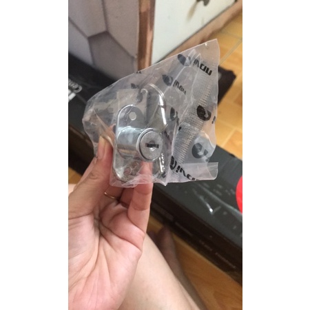 Ổ khoá hộc tủ 3 ngăn