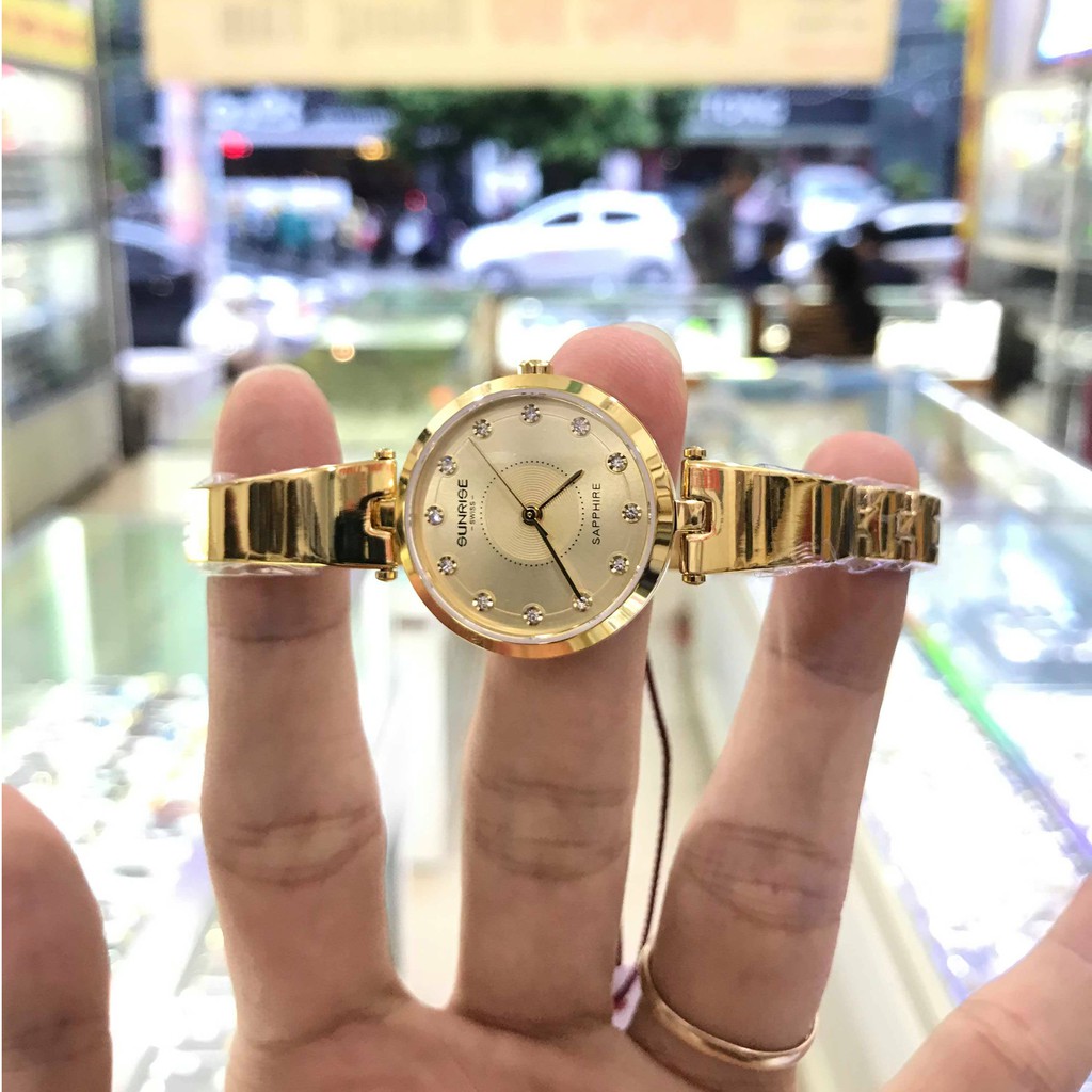 Đồng hồ nữ SUNRISE 9936SA mặt vàng full hộp chính hãng, kính Sapphire chống xước, chống nước tốt | BigBuy360 - bigbuy360.vn