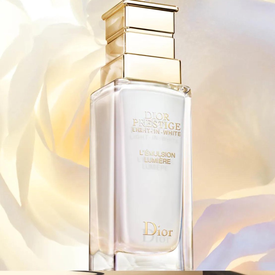 Sữa Dưỡng Dior Prestige ❣️FREESHIP❣️ Sữa Dưỡng Dior Prestige Light-In-White L'Emulsion Lumiere