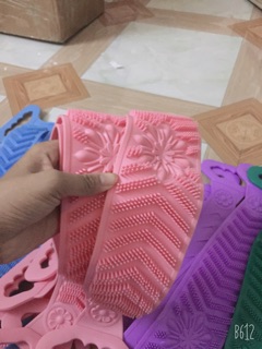 Cọ lưng silicon siêu thích