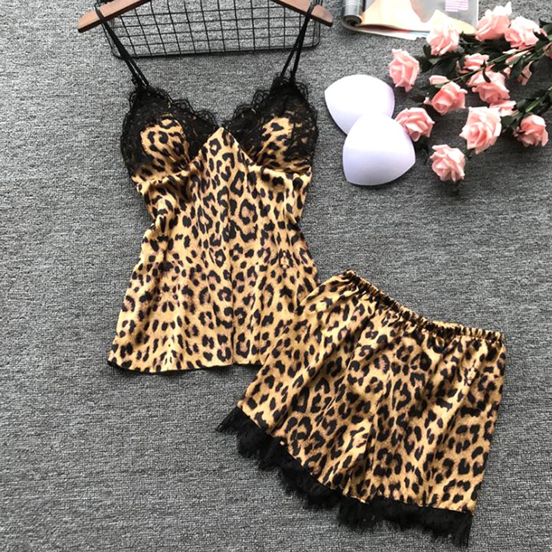 Set Đồ Ngủ Họa Tiết Da Báo Quyến Rũ Cho Nữ