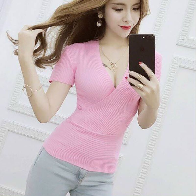 Áo thun Gân xoắn đắp ngực 1 bên cổ V tay ngắn A15